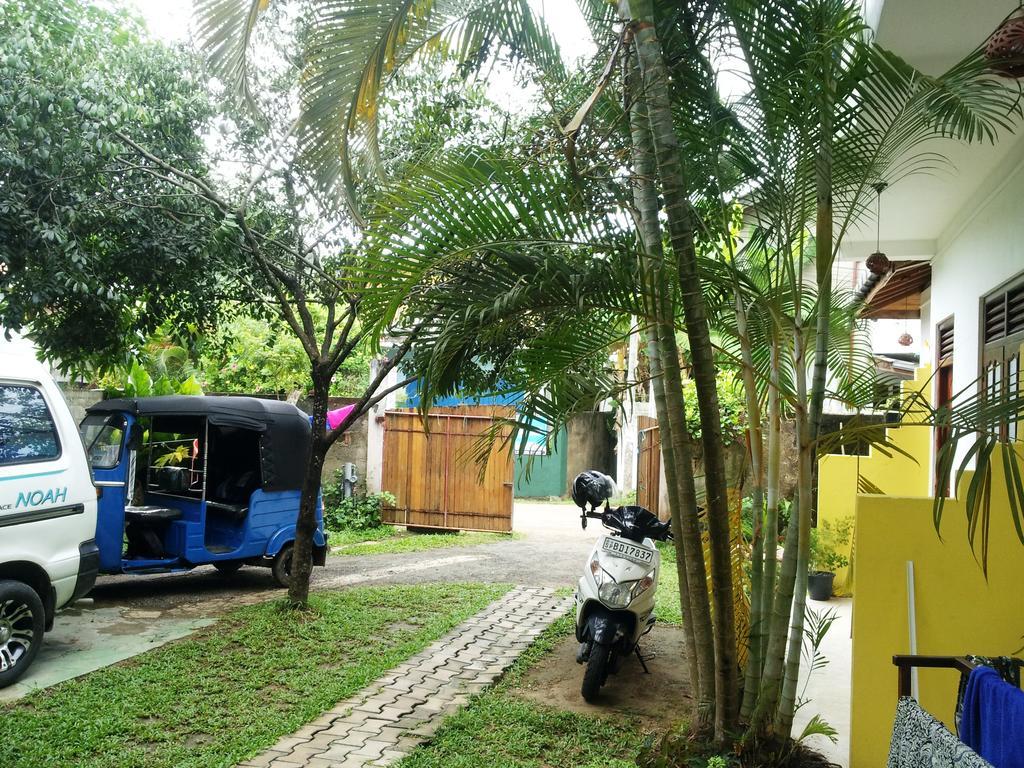 Calidan Bed & Breakfast Mirissa Exterior photo